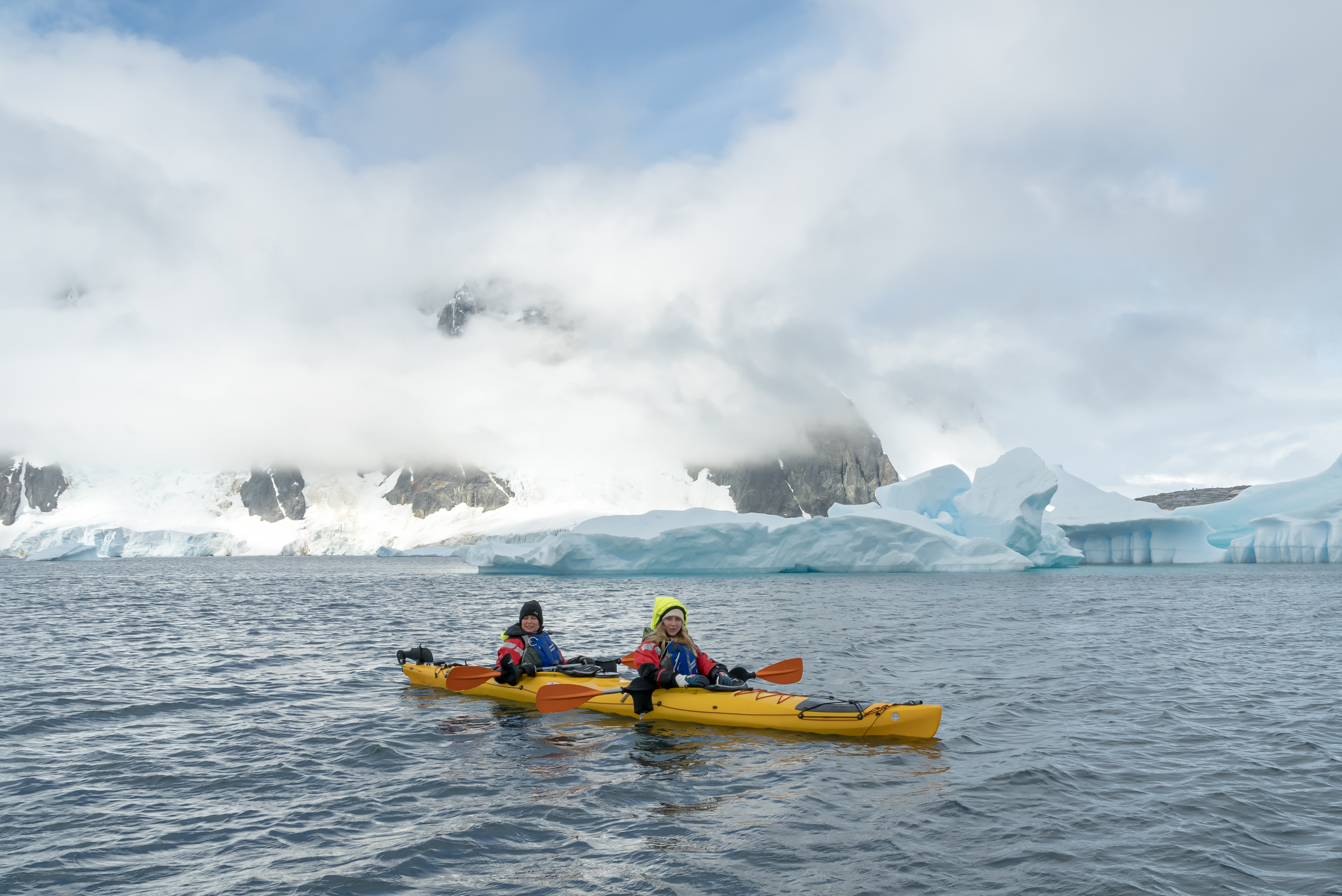 Excursions on SH Diana